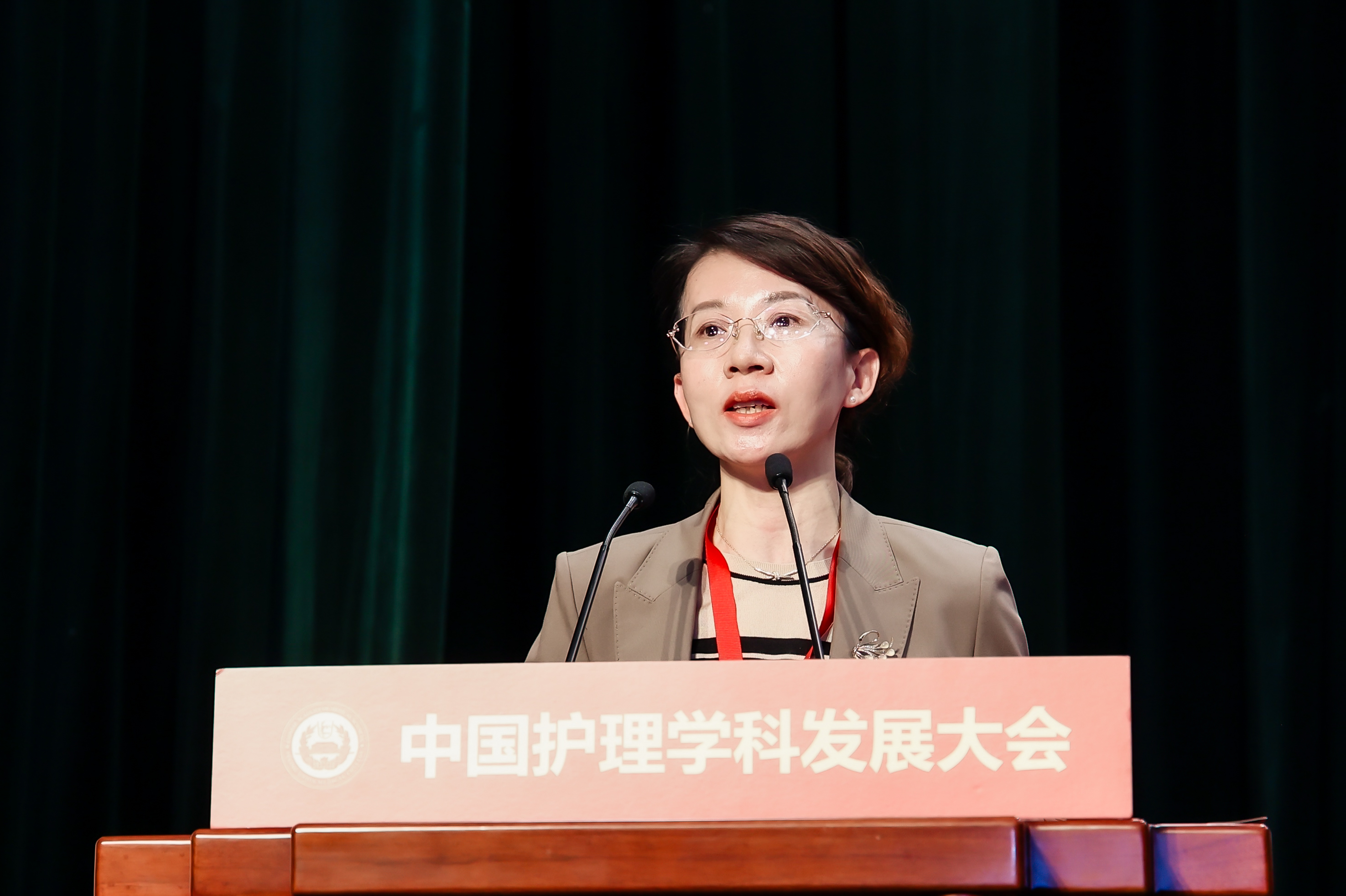 824ca9fa36e7414280b601a2dd417a3c.jpg 824ca9fa36e7414280b601a2dd417a3c.jpg