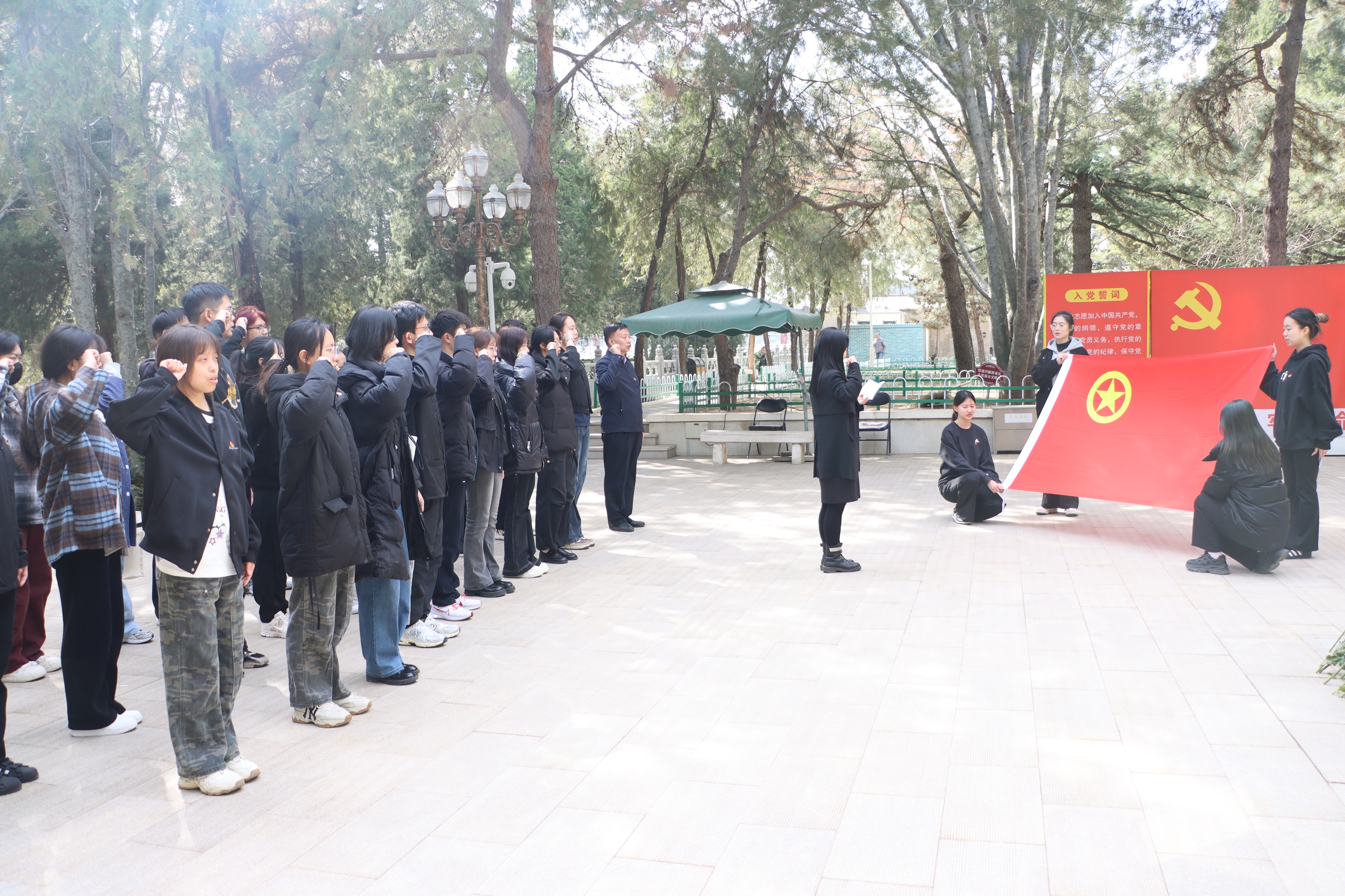 2c2cb6548e5543b68b82cfb6fd57b49c.jpg 2c2cb6548e5543b68b82cfb6fd57b49c.jpg