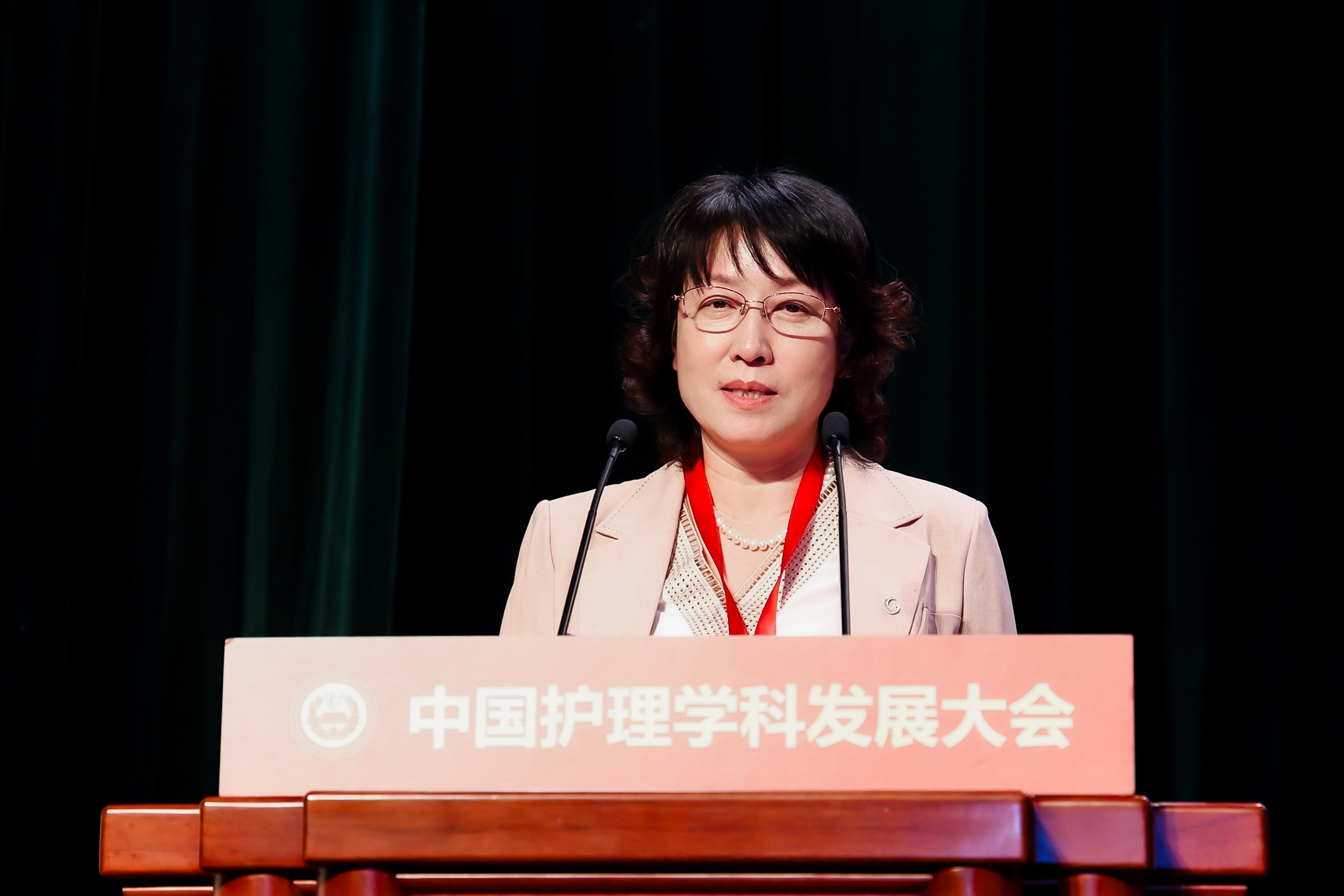 b36fbbd9a7b944b8b54dfb96b881e1ff.jpg b36fbbd9a7b944b8b54dfb96b881e1ff.jpg